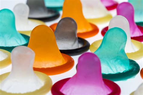 Blowjob ohne Kondom gegen Aufpreis Sex Dating Zeulenroda